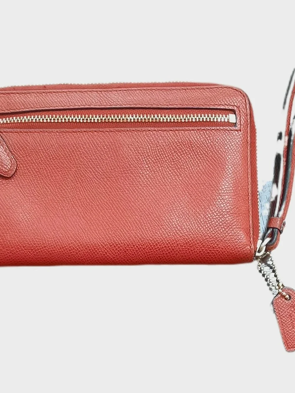 Coach Red Pebbled Leather Wristlet Wallet Zip Around Clutch Card Holder